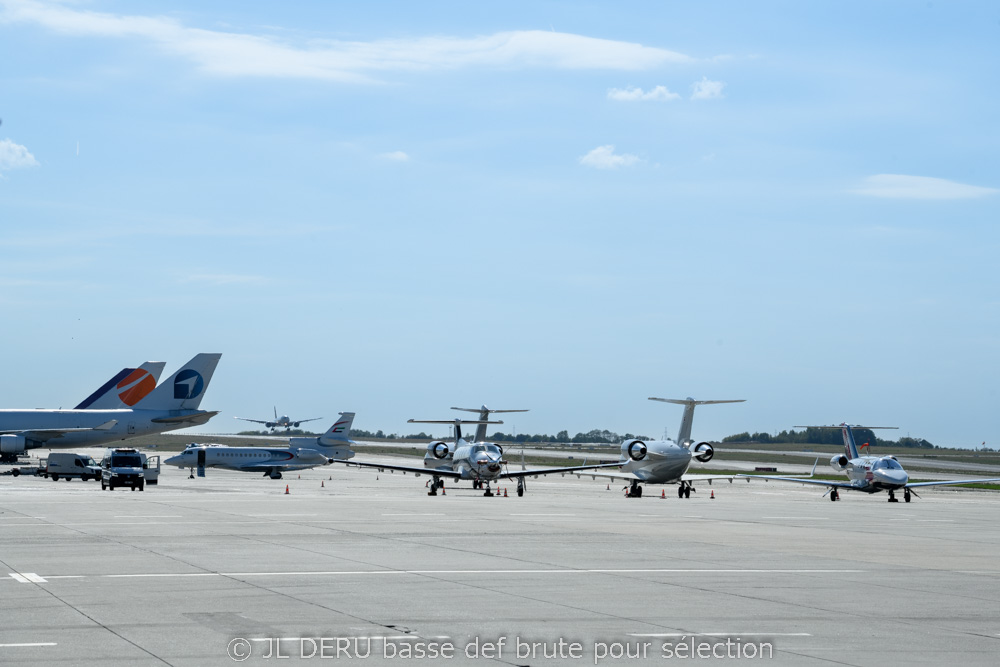 Liege airport
 General Aviation Terminal - ASL Group